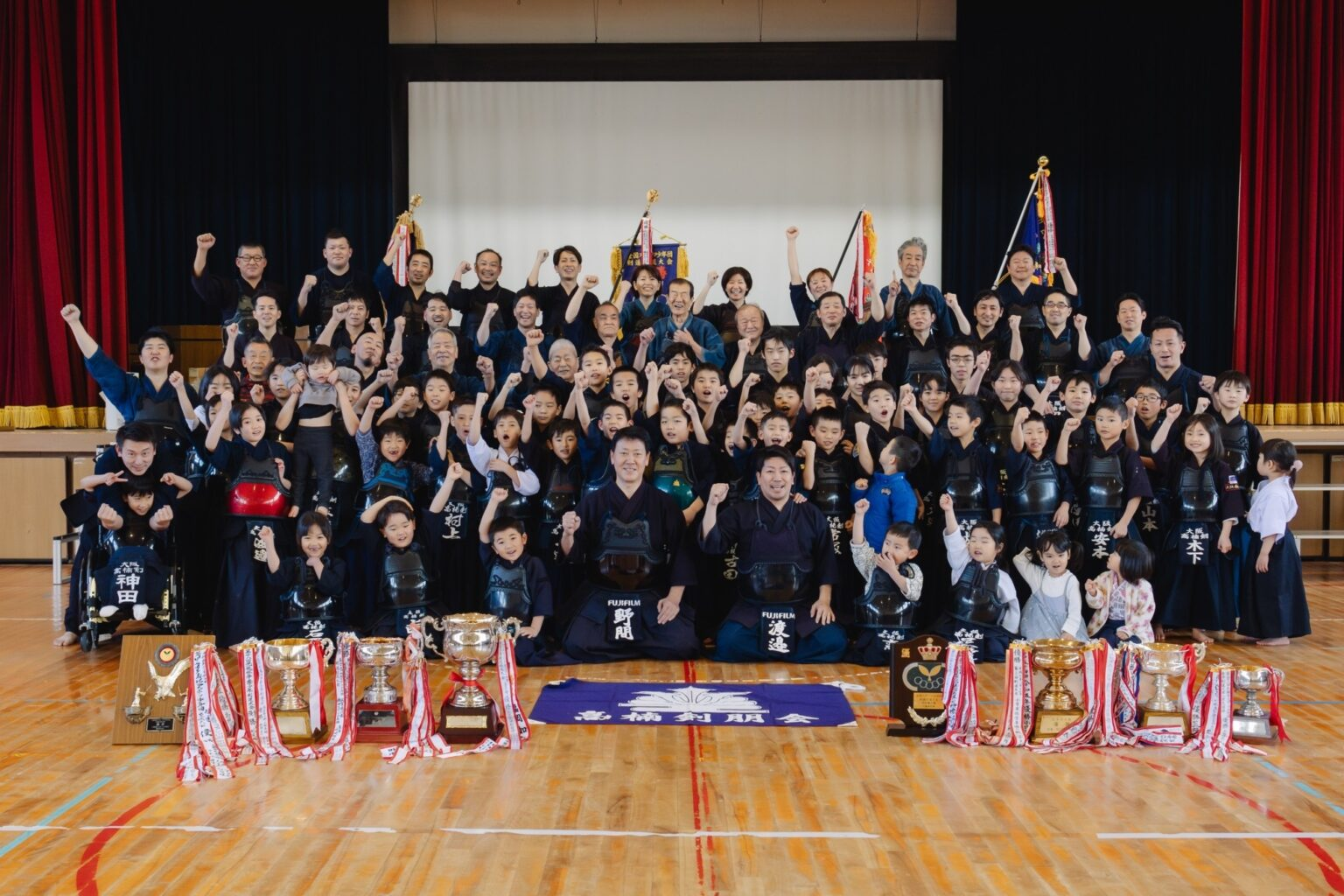 大阪高楠剣朋会